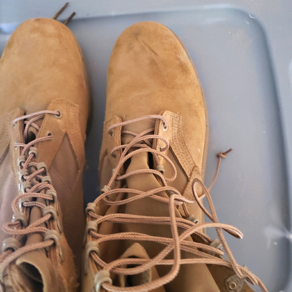 Mens army boots